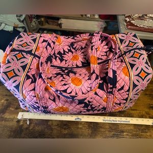 Vera Bradley Shoulder Large Duffel, Retired Fabric: pink daisies w/ orange, navy